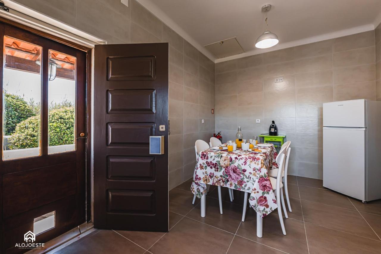 Casa A Beira Mar - Countryhouse With Ocean View São Pedro da Cadeira エクステリア 写真