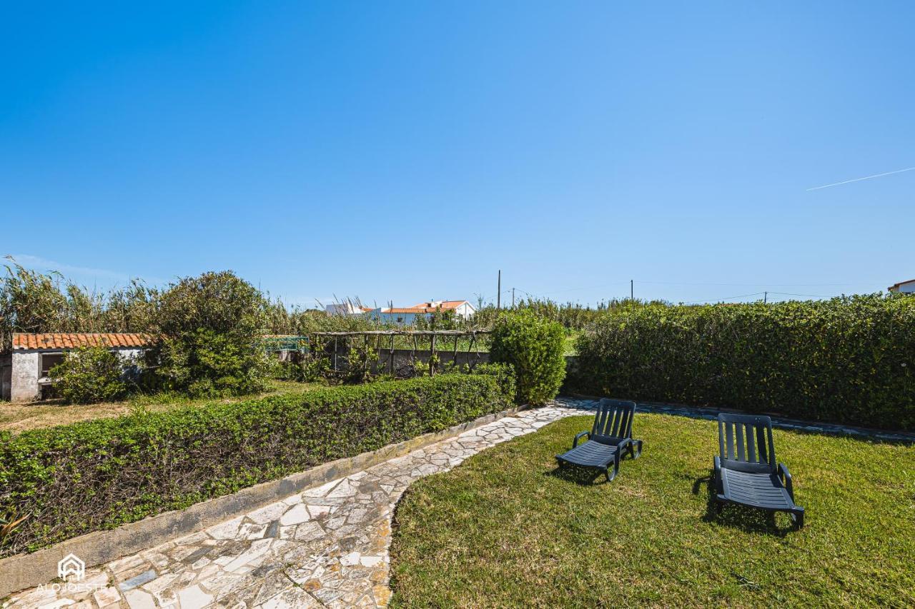 Casa A Beira Mar - Countryhouse With Ocean View São Pedro da Cadeira エクステリア 写真